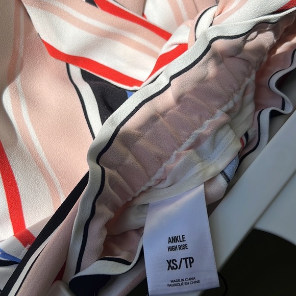 Express size XS striped high rise ankle dress pants - Picture 5 of 8